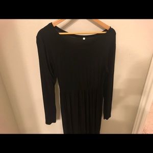 Black long sleeve dress